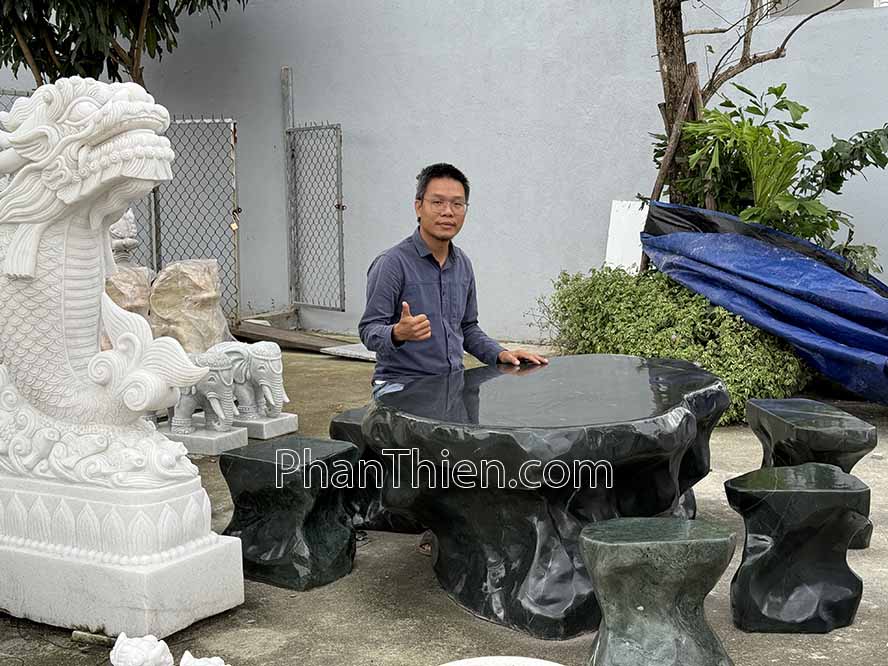 Bàn ghế đá xanh Thanh Hoá tự nhiên - BGD-39