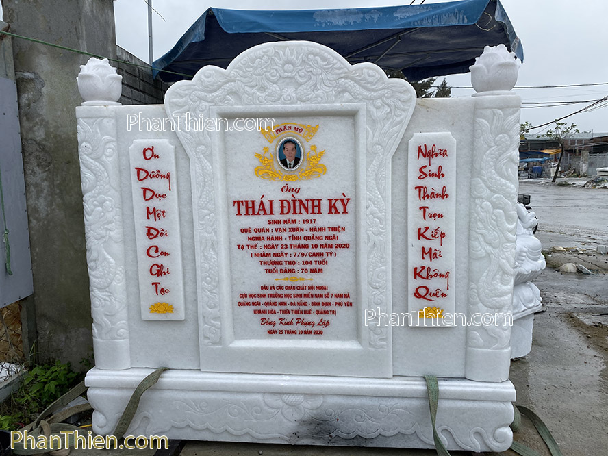 Tấm Bia đá tự nhiên 168cm - BMD-1