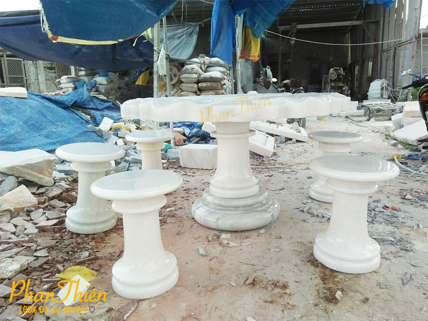 Bộ Bàn Ghế chạm Lá Sen Đá Cẩm Thạch Trắng (BAN-03)