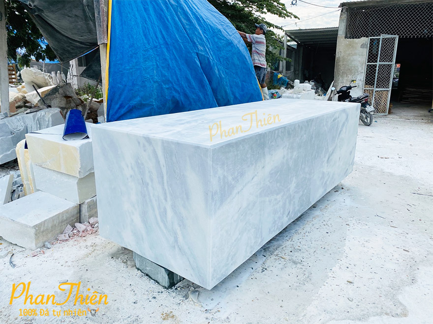 Bộ thờ thánh lễ Công giáo bằng đá nguyên khối tự nhiên (TL-01)
