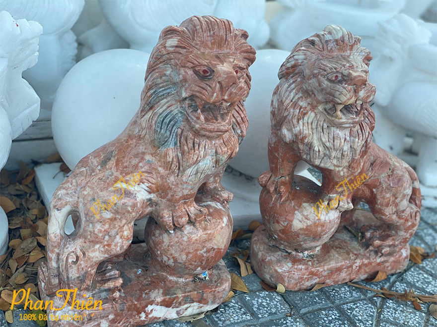 Tượng Sư Tử Bằng Đá Đỏ Thanh Hóa (ST-01)