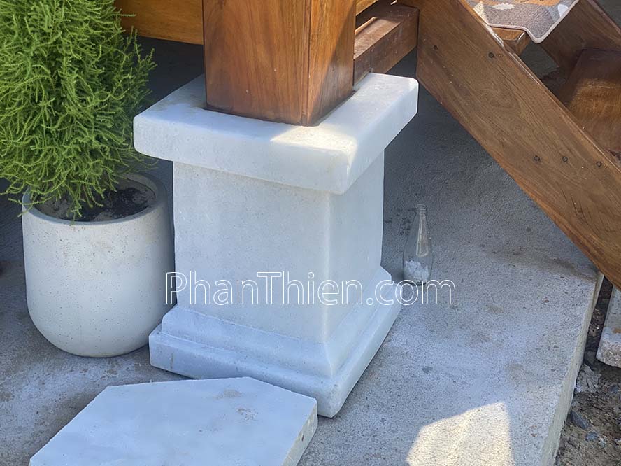 Chân tảng đá vuông kê cột nhà gỗ - DKC - 23