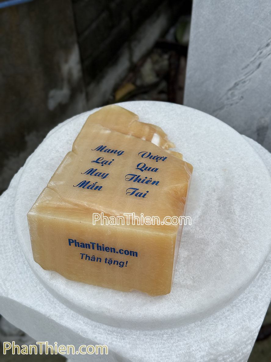 -Cục đá Phong thuỷ để bàn bằng đá ngọc Hoàng Long - DPT 02