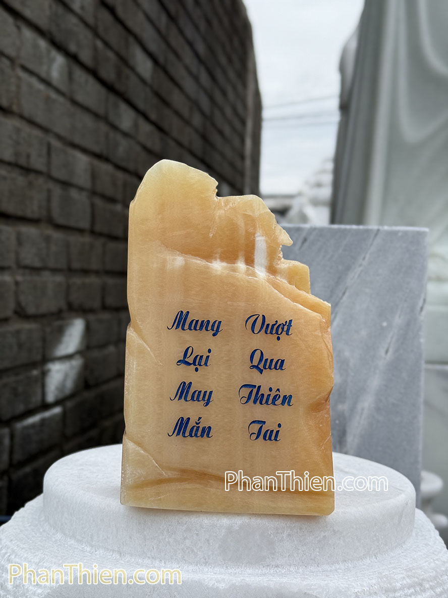 -Cục đá Phong thuỷ để bàn bằng đá ngọc Hoàng Long - DPT 02