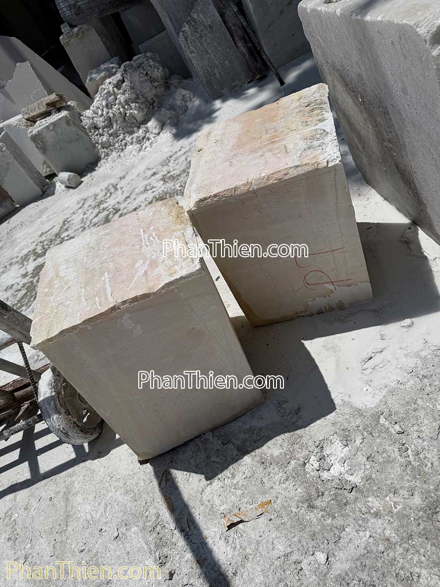Đá Kê Chân Cột bằng đá cà rốt tự nhiên - DKC - 15