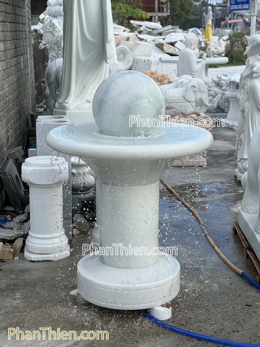 Đài phun nước bằng đá quả bi cầu xoay - DPN-50
