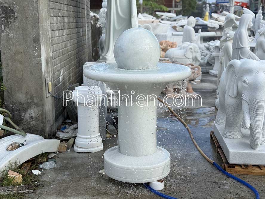 Đài phun nước bằng đá quả bi cầu xoay - DPN-50