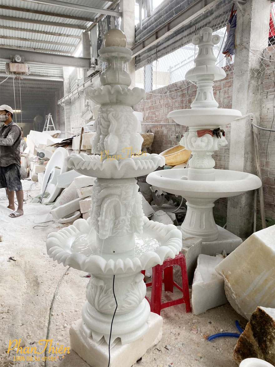 Đài Phun Nước Bi Xoay Chạm Cá Đá Cẩm Thạch Trắng (DAI-16)