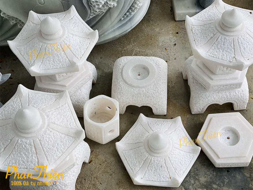 Đèn Đá Sân Vườn Cẩm Thạch Trắng (DEN-26)