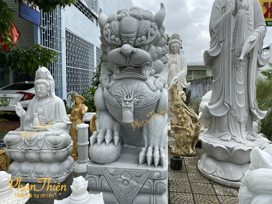 Kỳ Lân bằng Đá Cẩm Thạch Trắng Xám (KL-02)