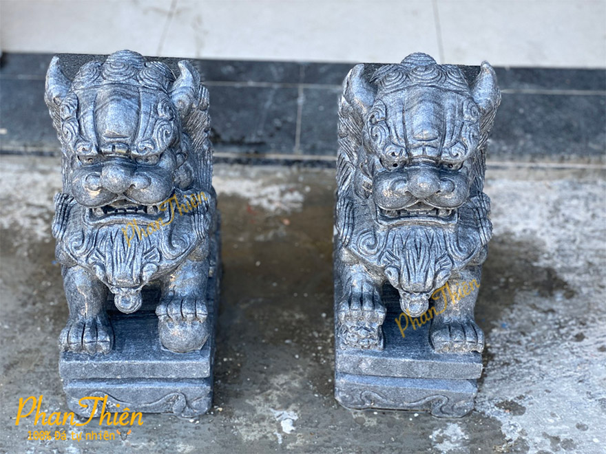 Kỳ Lân bằng Đá Cẩm Thạch Đen (KL-06)