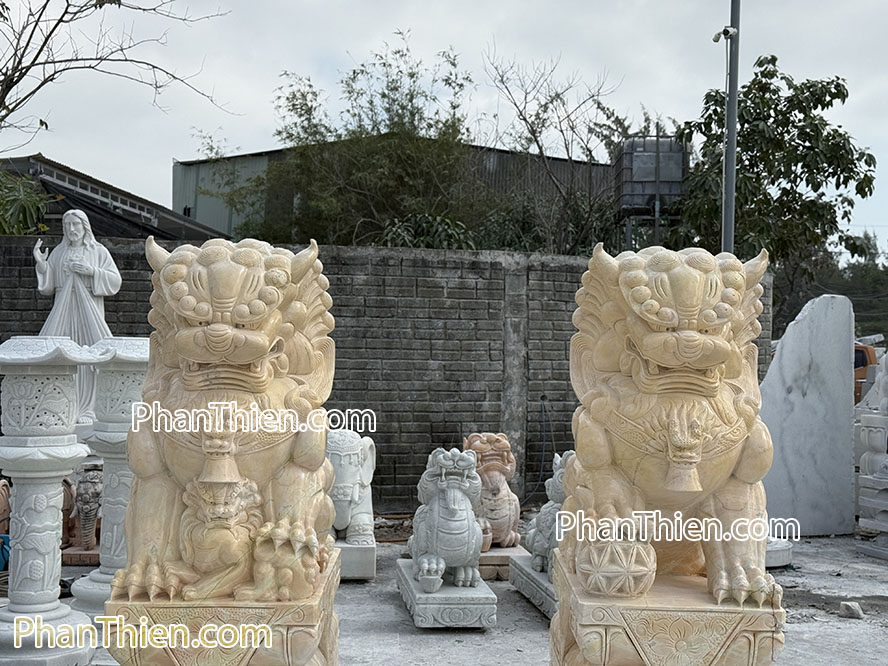 Tượng Kỳ Lân bằng đá Cà rốt tự nhiên - KL-80