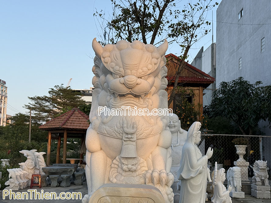 Tượng Kỳ Lân bằng đá Cẩm thạch trắng 2,55m VIP - KL-83