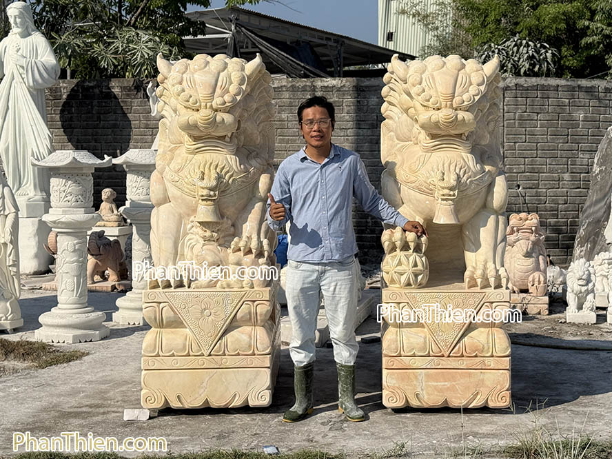 Tượng Kỳ Lân bằng đá Cà rốt tự nhiên 190cm - KL-84