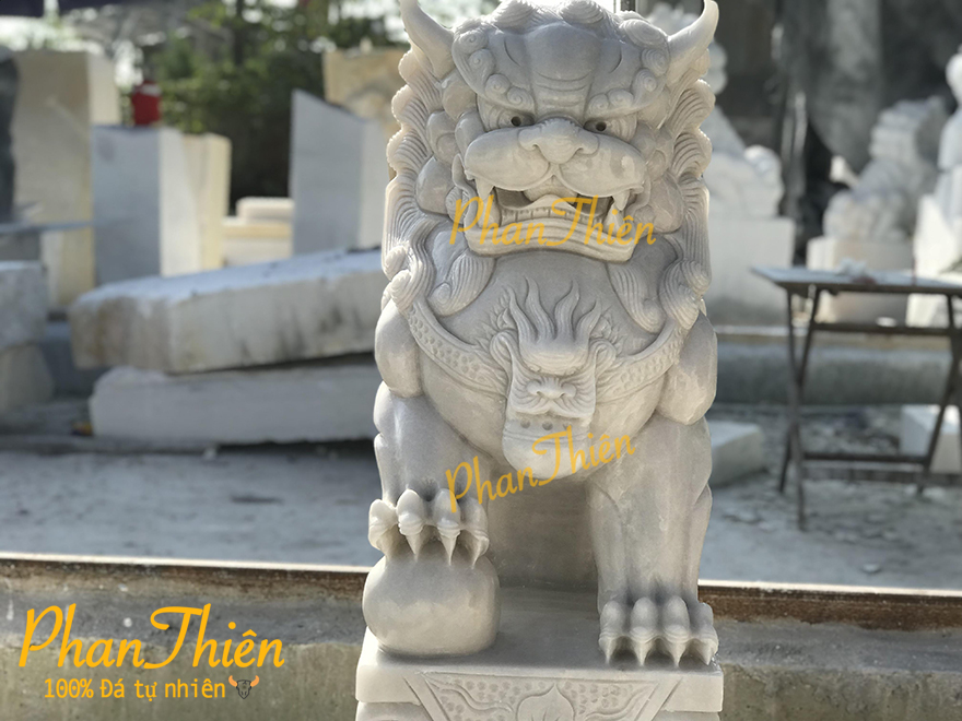 Cặp Tượng Kỳ Lân bằng đá Cẩm thạch trắng