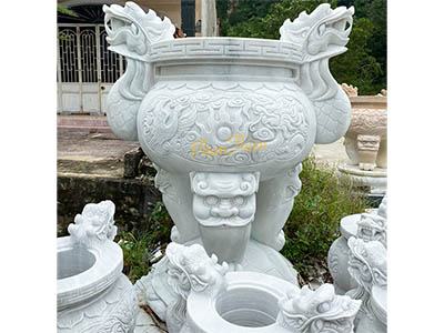 Lư Hương Chạm Rồng đứng Long Quy Đá Trắng Xanh Nhẹ (LH-07)