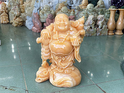 Phật Di Lặc Vác Cành Đào Đá Ngọc Hoàng Long (DL-33)