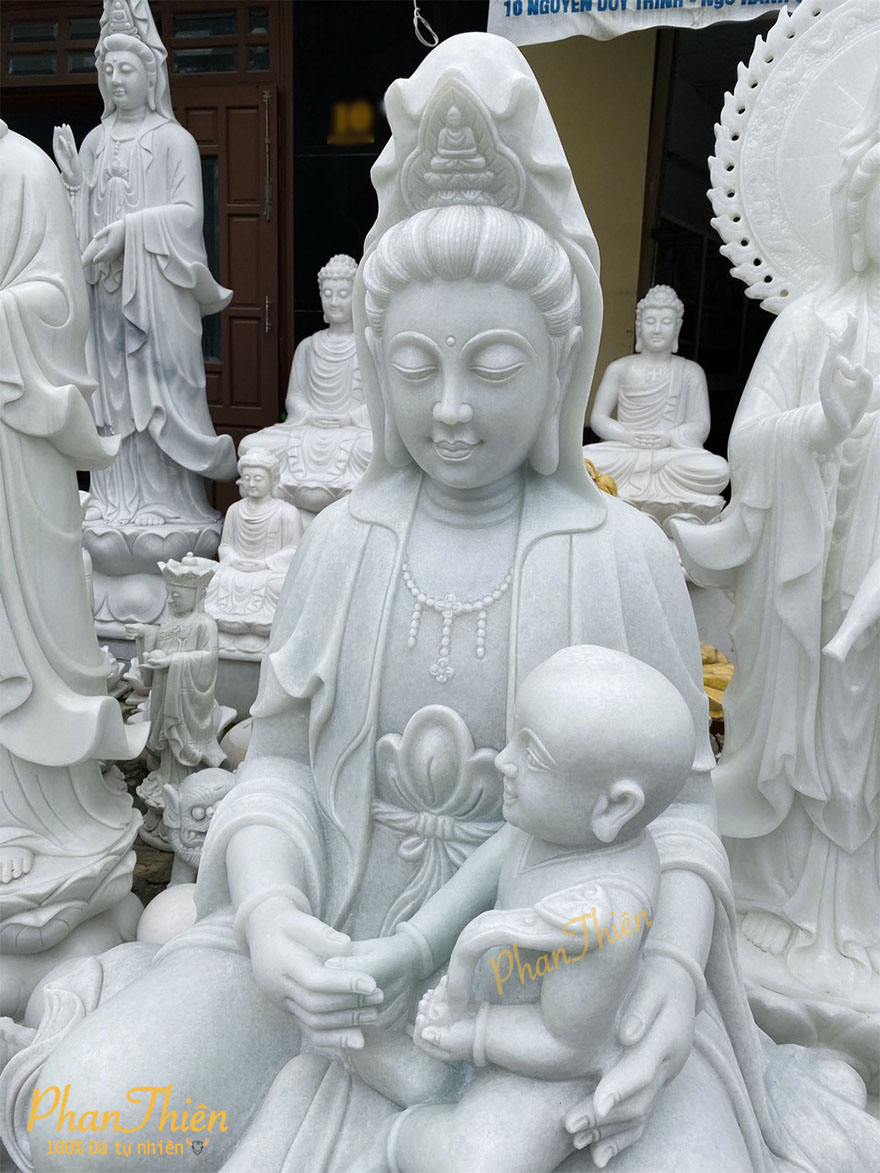Tượng Phật Quan Âm Ngồi Đá Cẩm Thạch Trắng Xanh (QA-11)
