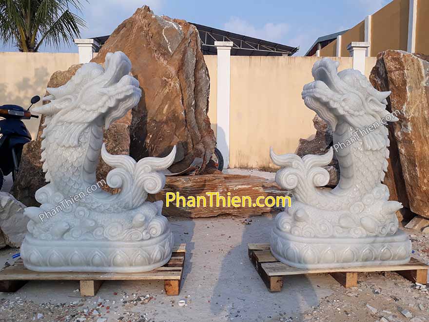 Cặp Tượng Cá Chép Hoá Rộng bằng đá tự nhiên