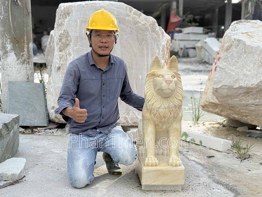 Tượng Chó Phong thuỷ bằng đá cà rốt 81cm - CHO-9