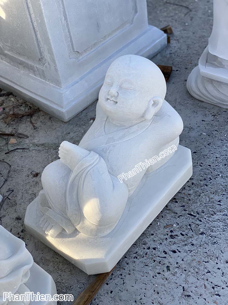 Tượng Chú tiểu bằng đá - kiểu nằm (CT-14)