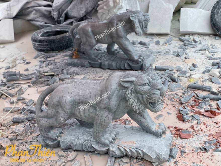 Tượng Con Hổ Đá Cẩm Thạch Đen (HO-03)