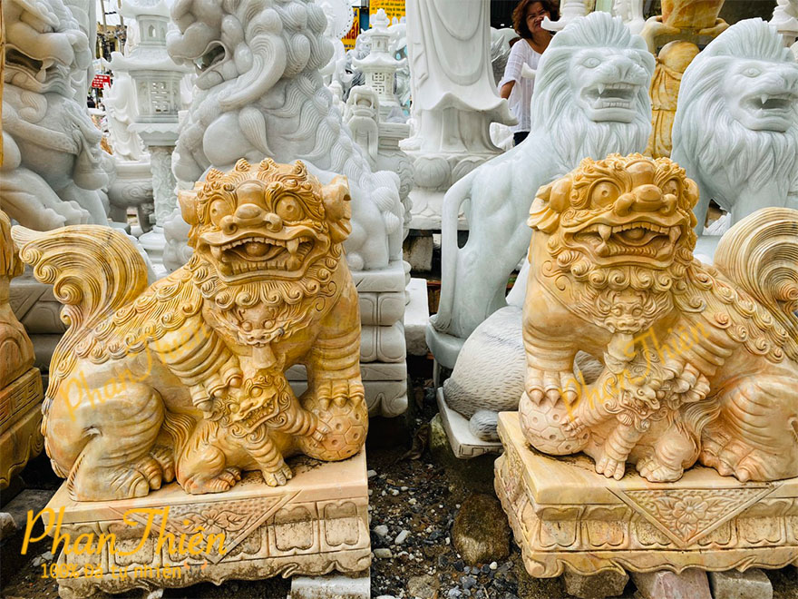 Tượng Con Nghê (Lân Việt) Đá Cà Rốt Vàng (N-04)