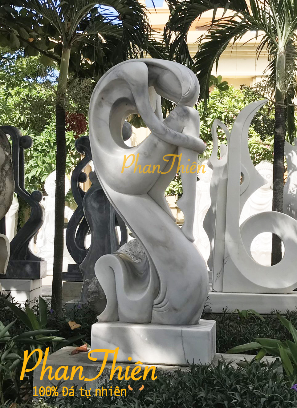 Tượng Nghệ Thuật (Đá Tự Nhiên) (NT06)