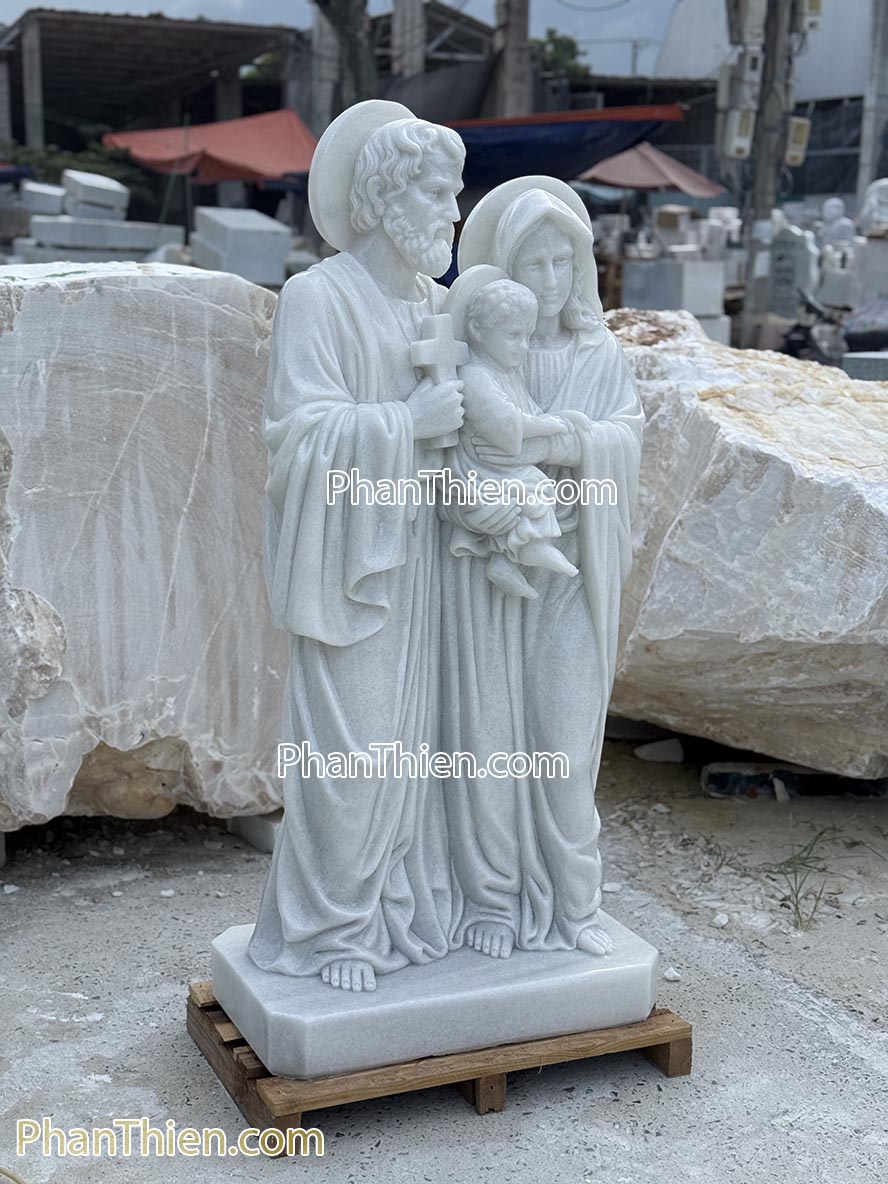 Tượng Gia đình Thánh Gia bằng đá trắng 1,5m - GDTG-18