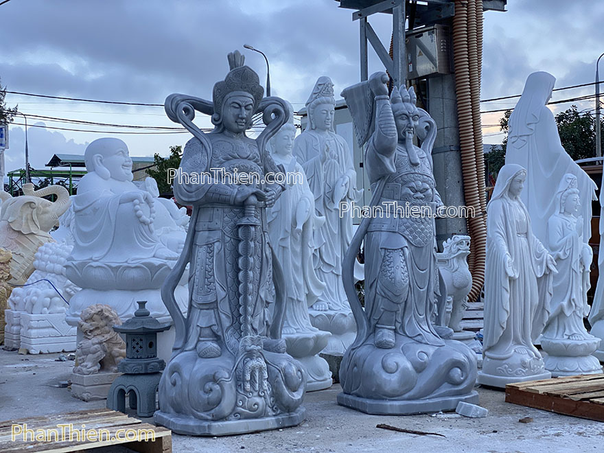 Tượng Hộ Pháp bằng đá tự nhiên