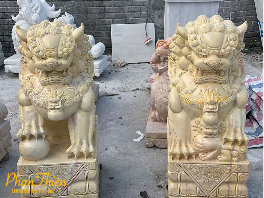 Tượng Kỳ Lân Đá Cà Rốt Vàng (KL-32)