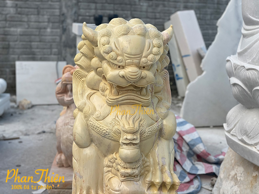 Tượng Kỳ Lân Đá Cà Rốt Vàng (KL-32)
