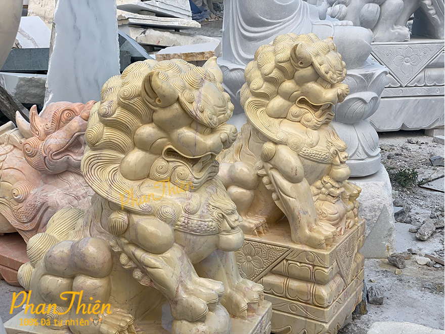 Tượng Kỳ Lân Đá Cà Rốt Vàng (KL-32)