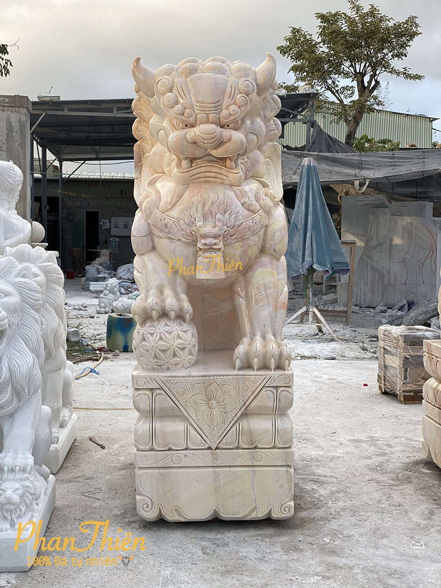 Tượng Kỳ Lân Đá Cà Rốt Vàng Tự Nhiên (KL-35)