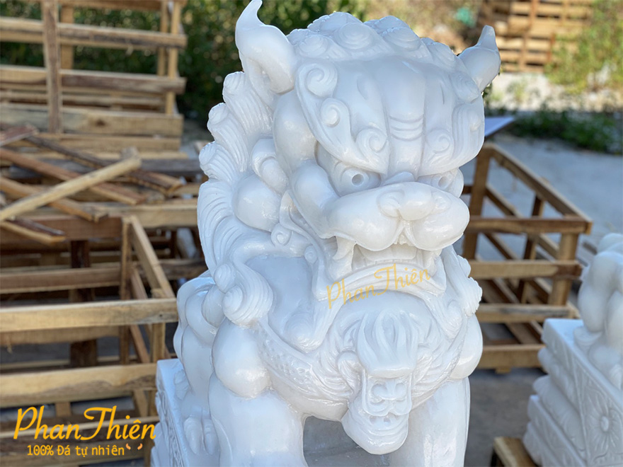 Tượng Kỳ Lân bằng đá trắng Non Nước (KL-13)