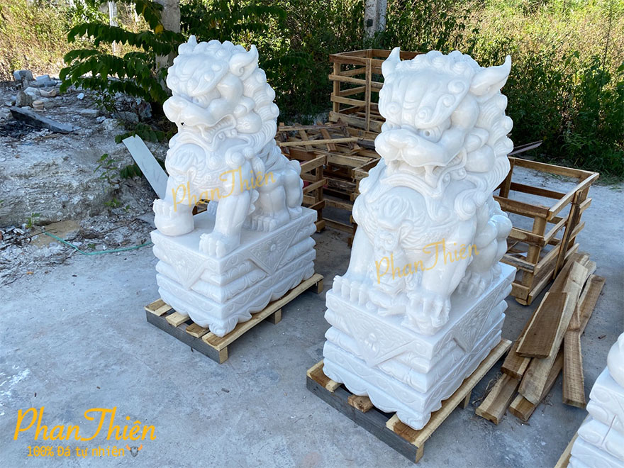 Tượng Kỳ Lân bằng đá trắng Non Nước (KL-13)