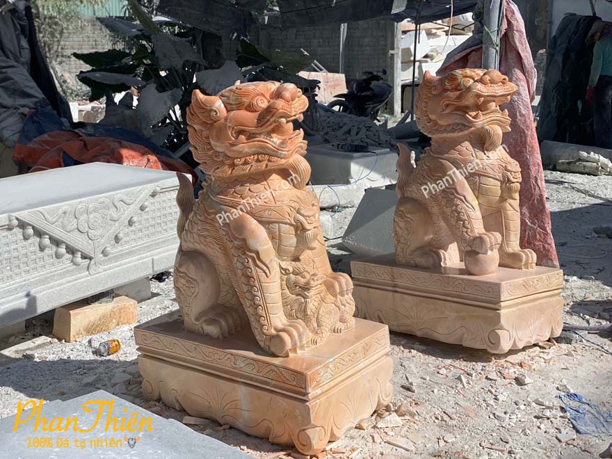 Tượng Nghê Việt Đá Cà Rốt Vàng (N-09)