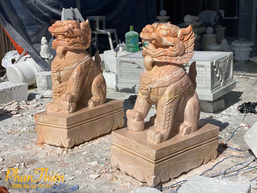 Tượng Nghê Việt Đá Cà Rốt Vàng (N-09)