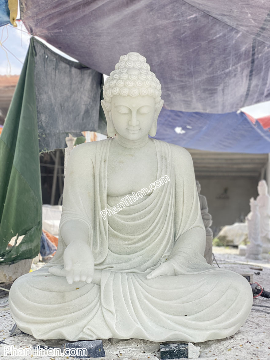 Tượng Phật A Di Đà bằng đá tự nhiên ban phước (ADI-12)