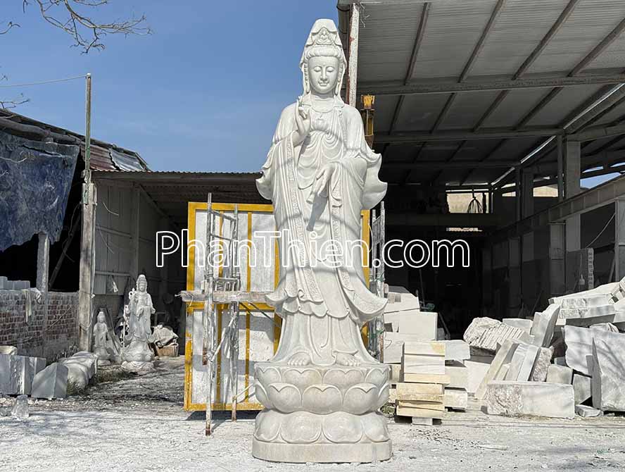 Tượng Phật Quan Âm bằng đá Cẩm thạch trắng 4m - QA-69