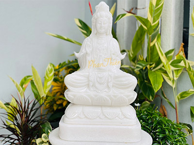 Tượng Phật Quan Âm bằng đá trắng (QA-26)
