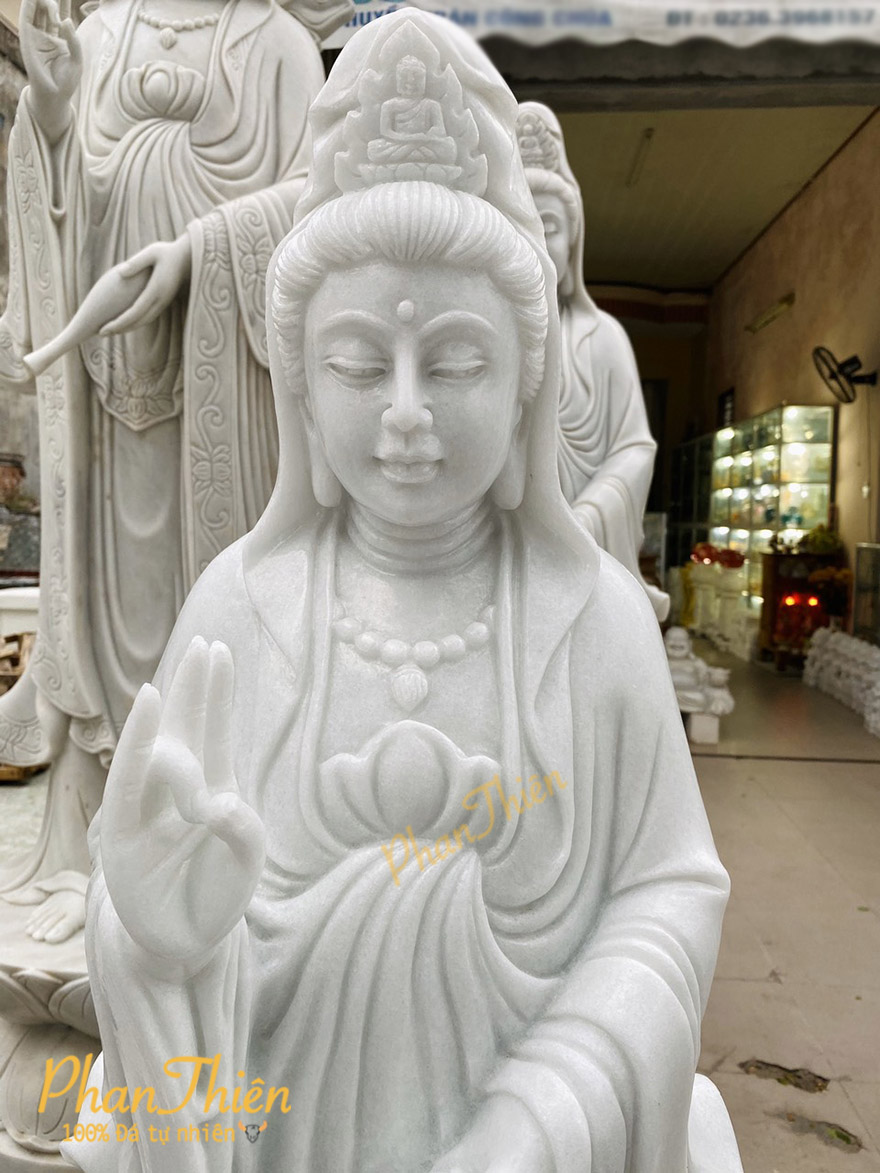 Tượng Phật Quan Âm Đá Cẩm Thạch Xanh Nhạt (QA-07)
