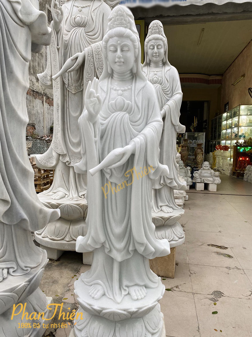 Tượng Phật Quan Âm Đá Cẩm Thạch Xanh Nhạt (QA-07)