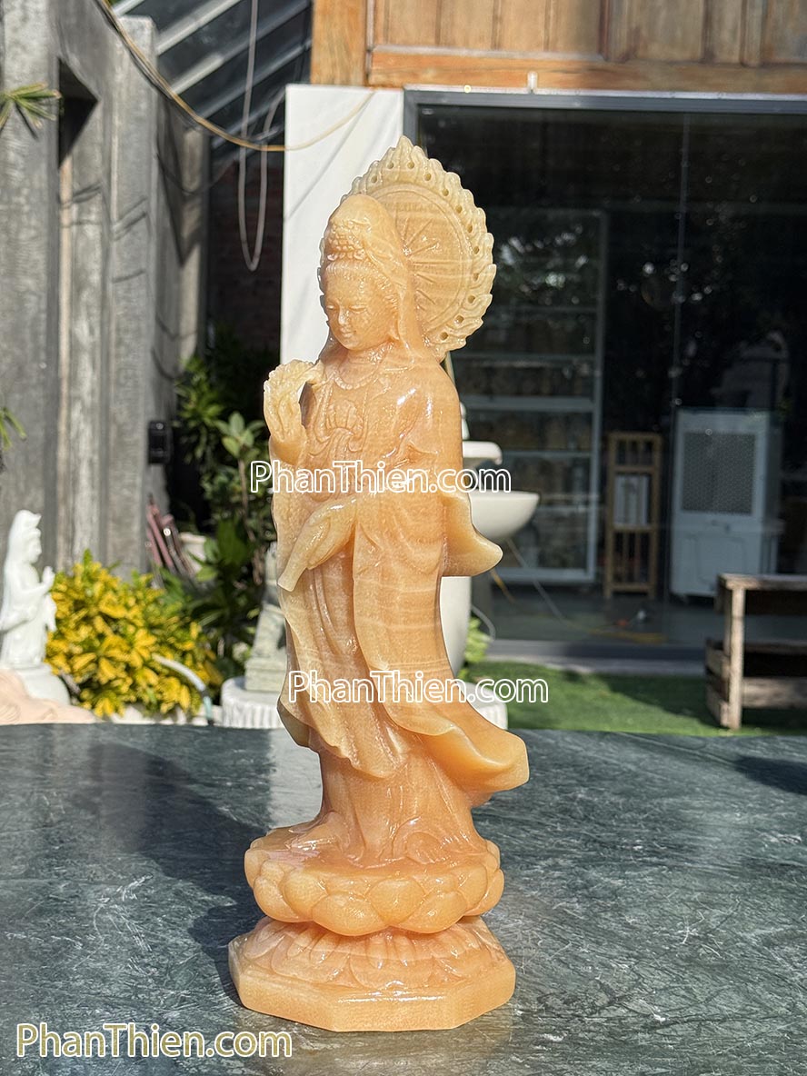 Tượng Phật Quan Âm bằng đá ngọc Hoàng Long 41cm - QA-70