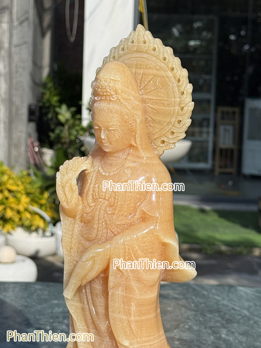 Tượng Phật Quan Âm bằng đá ngọc Hoàng Long 41cm - QA-70