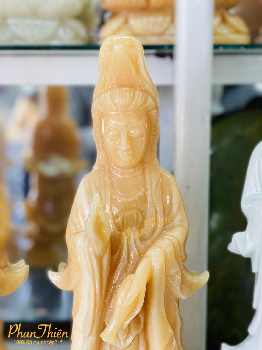 Tượng Phật Quan Âm Đá Ngọc Hoàng Long (QA-17)
