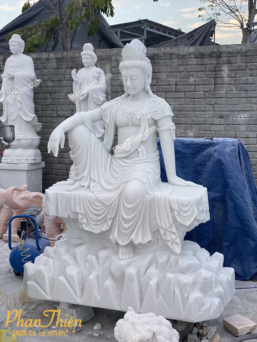 Tượng Phật Quan Âm Ngồi Tự Tại Đá Trắng (QA-50)