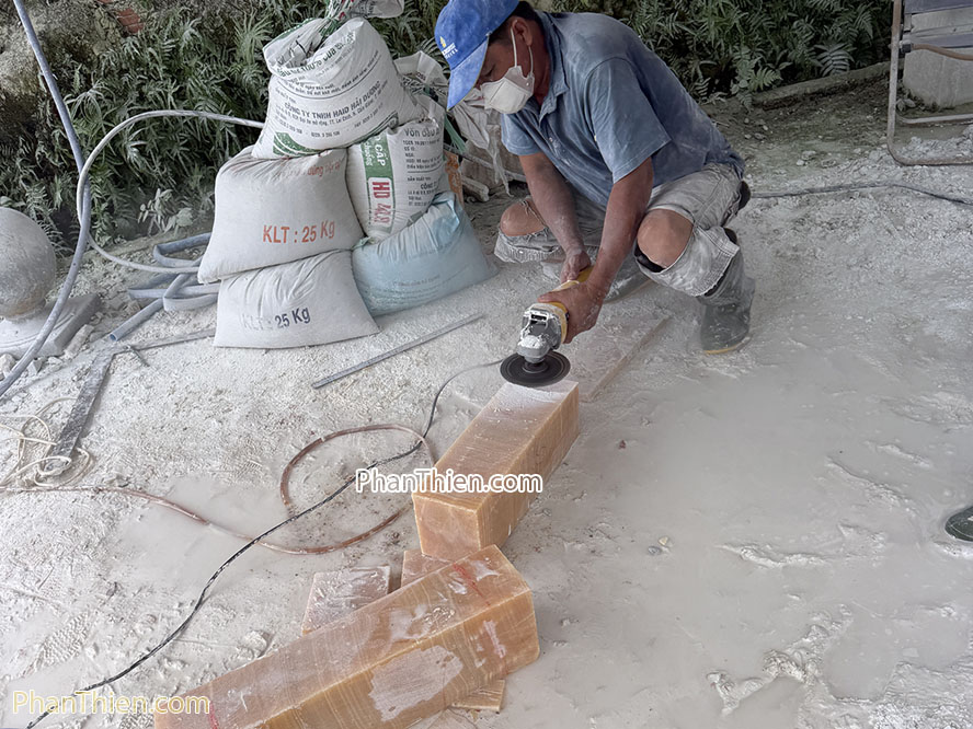 Tượng Phật Tây Phương Tam Thánh đá ngọc Hoàng Long 41cm - TPT-9