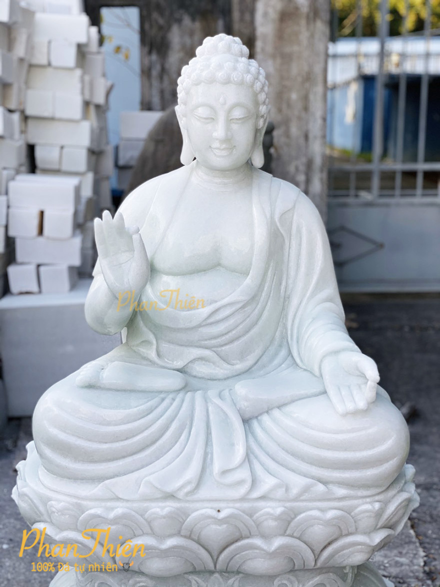 Tượng Phật Thích Ca bằng Đá Trắng Trong Xanh (TC-03)