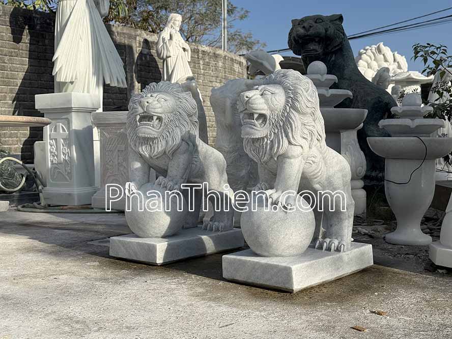 Tượng Sư tử đá đứng quả cầu - ST-55